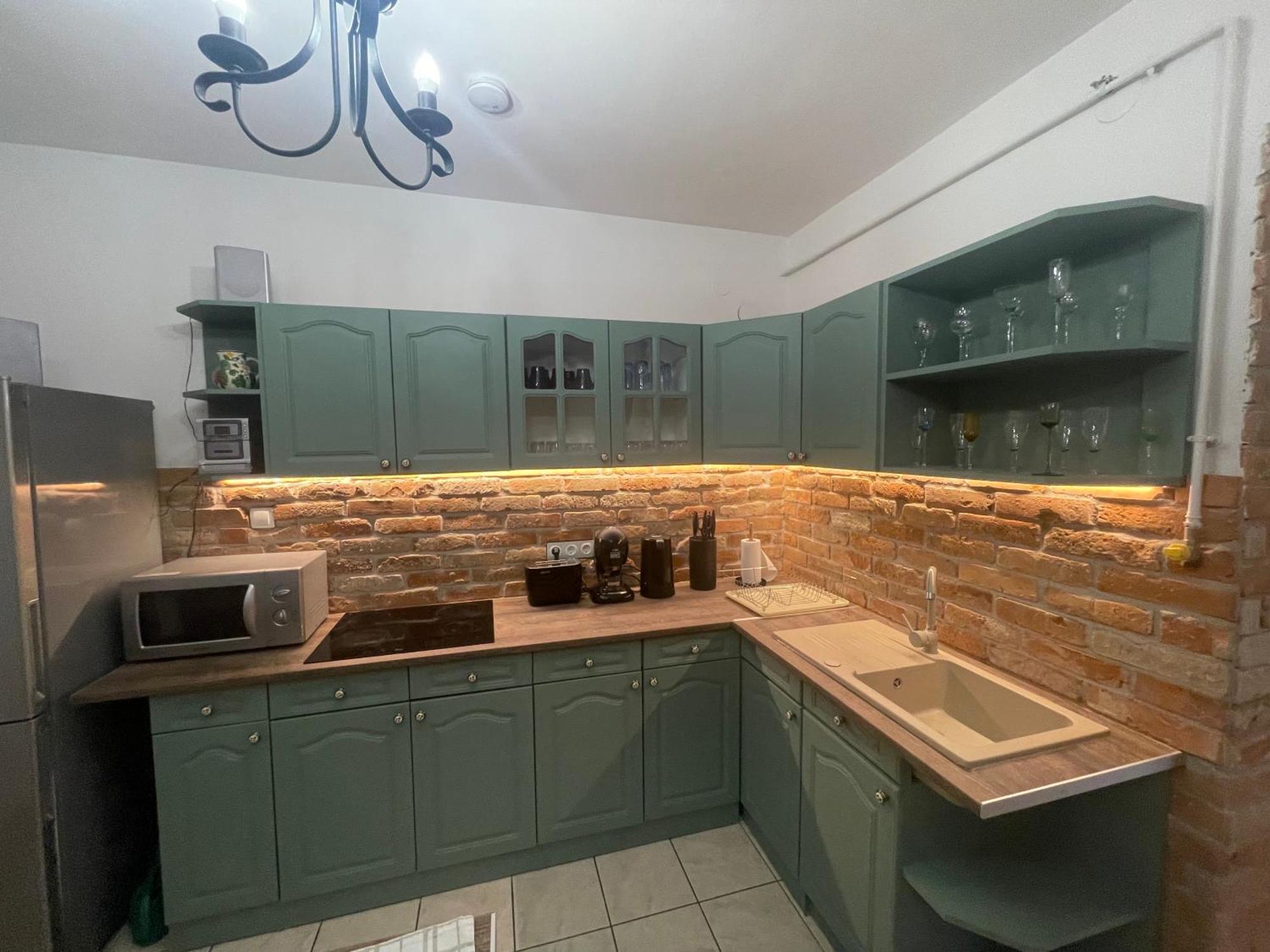 Leanyka Vendeghaz Apartment Eger